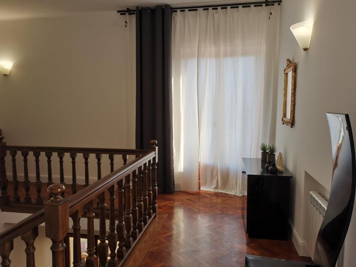 Villa Flora Affittacamere Luni Экстерьер фото