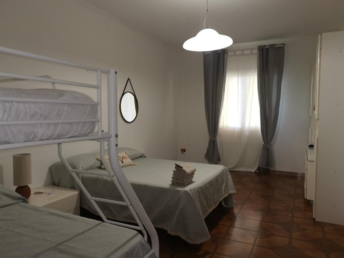 Villa Flora Affittacamere Luni Экстерьер фото