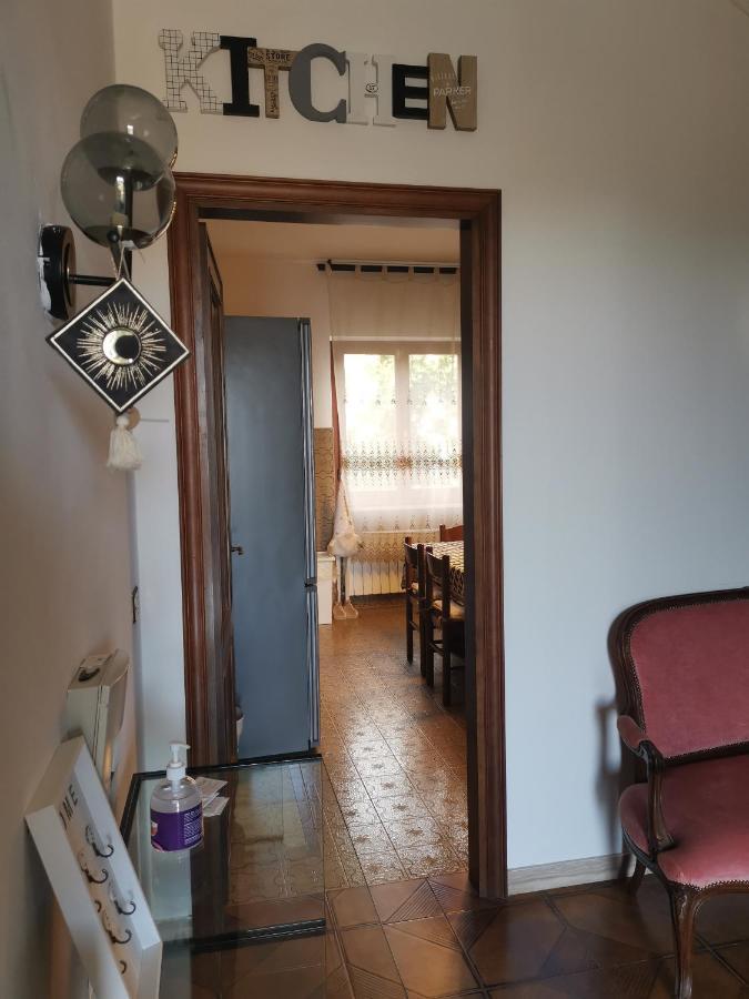 Villa Flora Affittacamere Luni Экстерьер фото